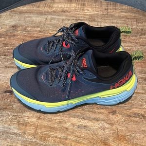 Hoka one one challenger ATR 6